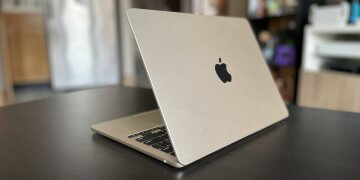 Macbroo: The Apple Macbook Ecosystem Communities in the East